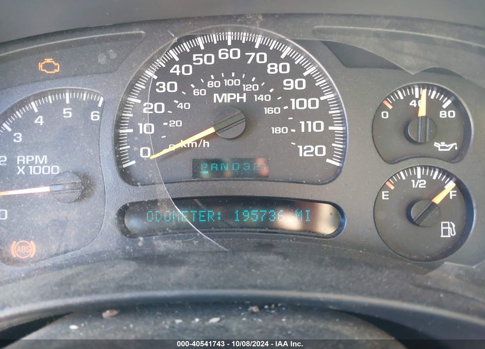 2005 CHEVROLET SILVERADO 2500HD WORK TRUCK VIN: 1GCHK29U45E250527