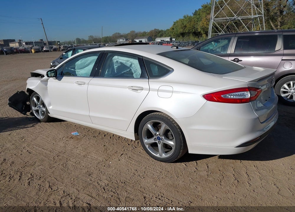 2015 FORD FUSION SE VIN: 3FA6P0H71FR221788