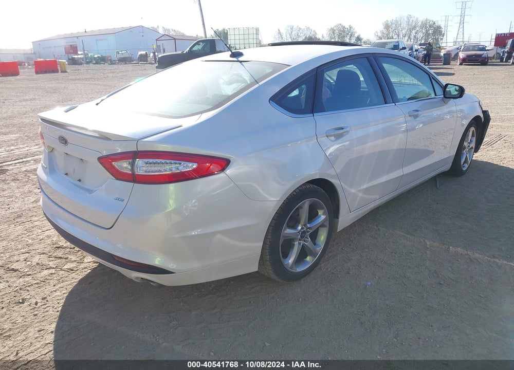 2015 FORD FUSION SE VIN: 3FA6P0H71FR221788