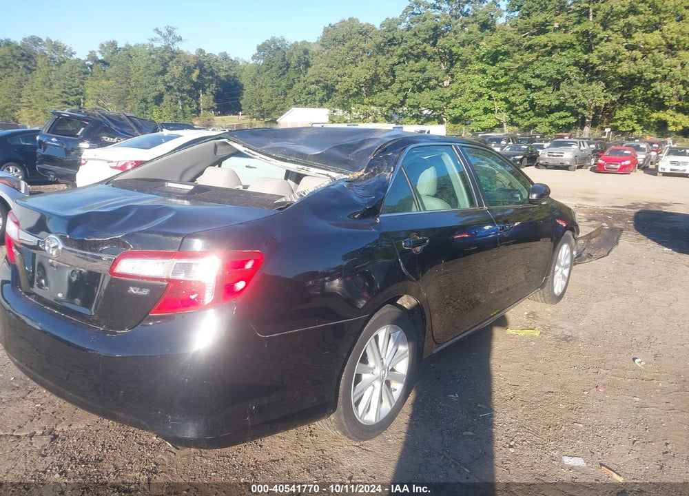 2014 TOYOTA CAMRY XLE VIN: 4T1BF1FK6EU738919