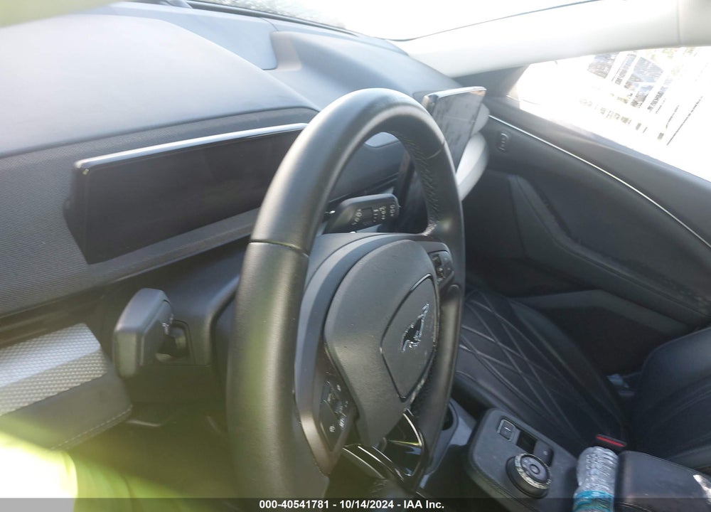2022 FORD MUSTANG MACH-E SELECT VIN: 3FMTK1RM9NMA39592