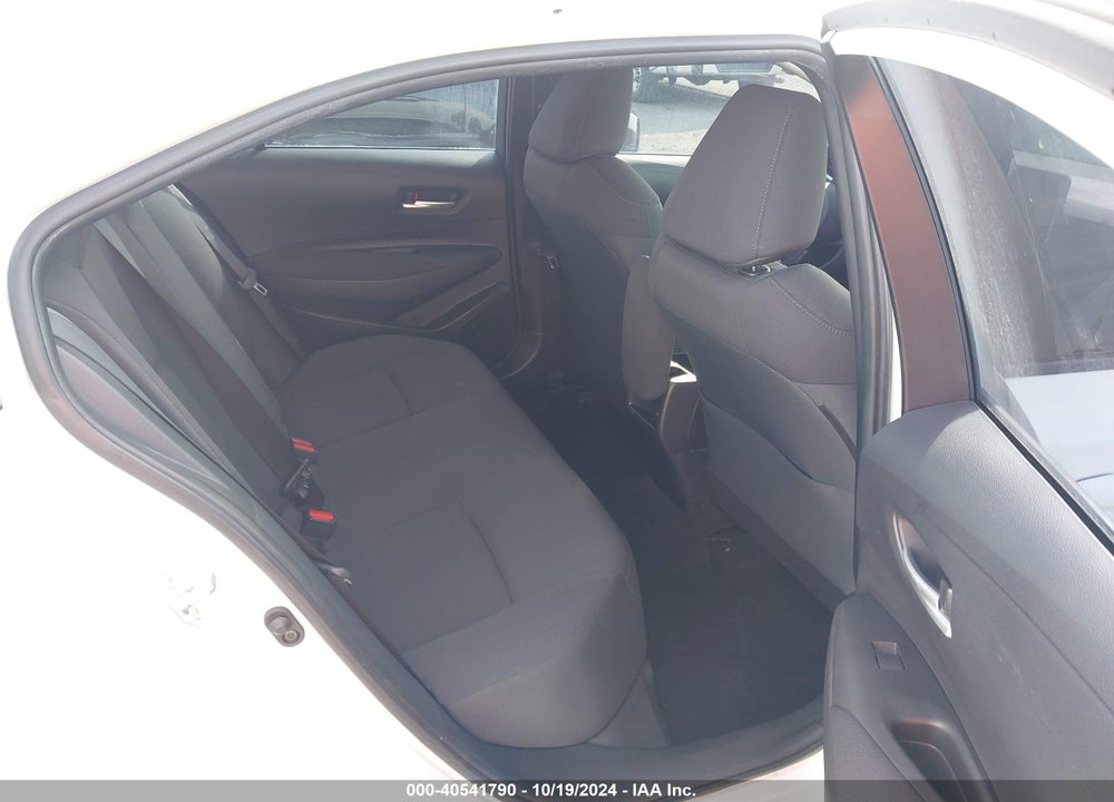2021 TOYOTA COROLLA LE VIN: JTDEPMAE4MJ171921