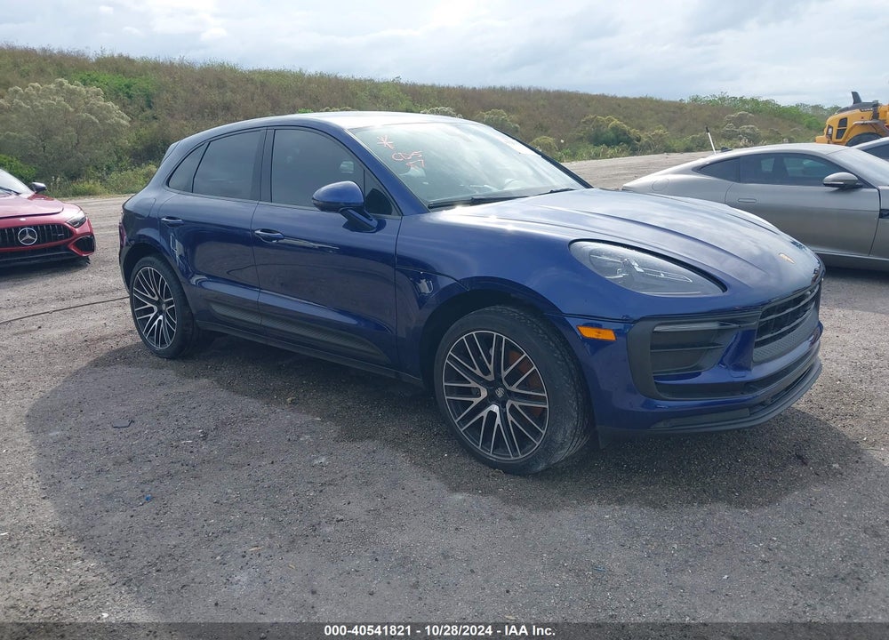 2022 PORSCHE MACAN VIN: WP1AA2A54NLB02557