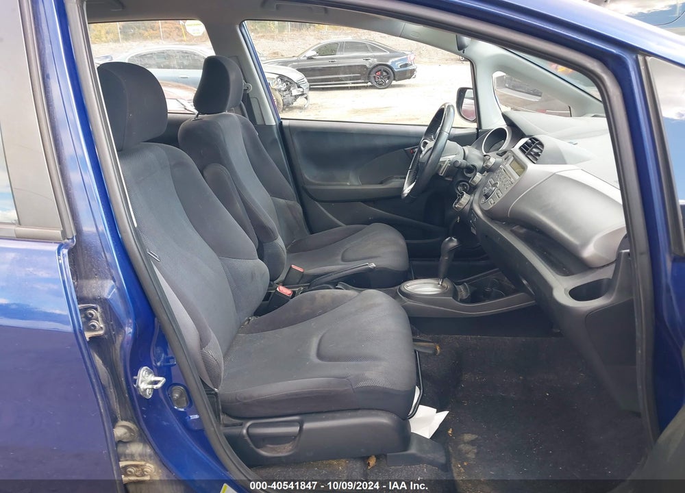 2010 HONDA FIT SPORT VIN: JHMGE8H44AS024361