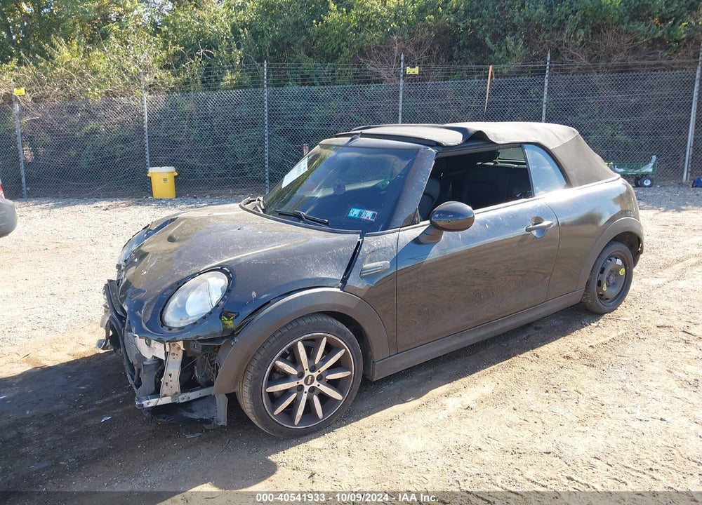 2016 MINI CONVERTIBLE COOPER VIN: WMWWG5C53G3C19022