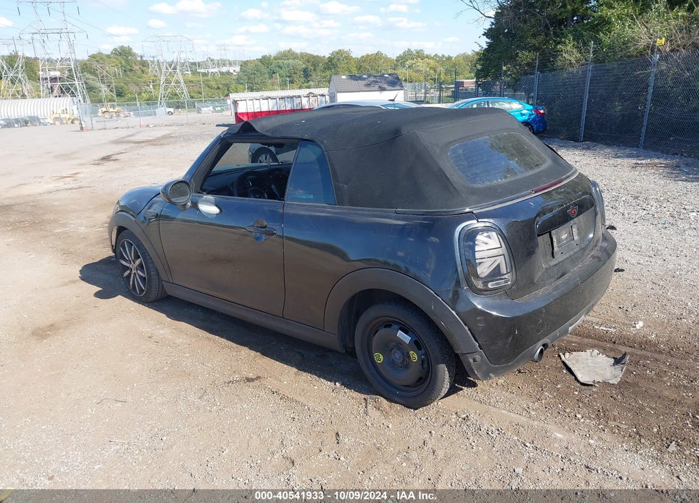 2016 MINI CONVERTIBLE COOPER VIN: WMWWG5C53G3C19022