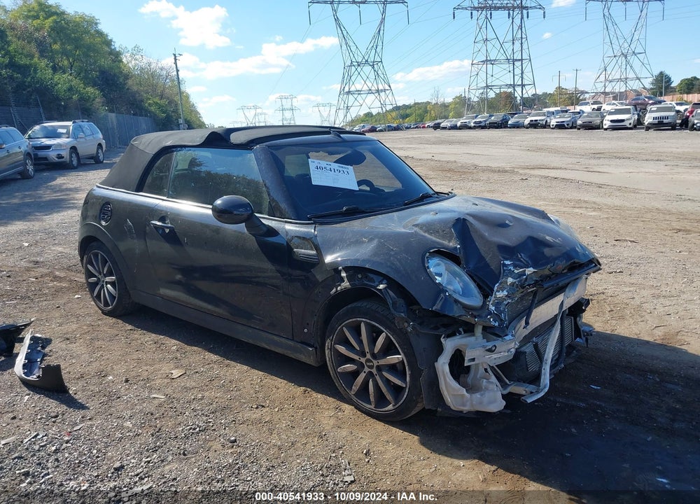 2016 MINI CONVERTIBLE COOPER VIN: WMWWG5C53G3C19022