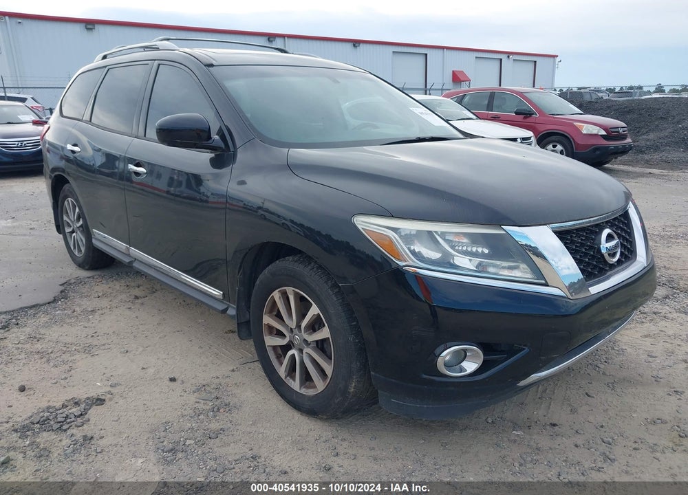 2016 NISSAN PATHFINDER SL VIN: 5N1AR2MM3GC661321