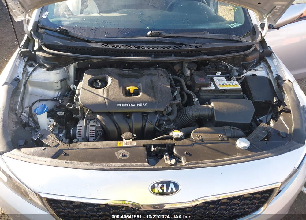 2017 KIA FORTE LX VIN: 3KPFK4A77HE137351