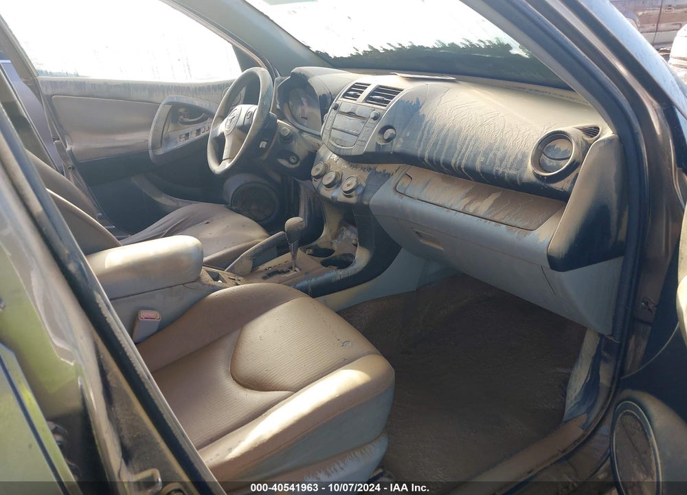 2011 TOYOTA RAV4 VIN: 2T3BF4DV1BW102166