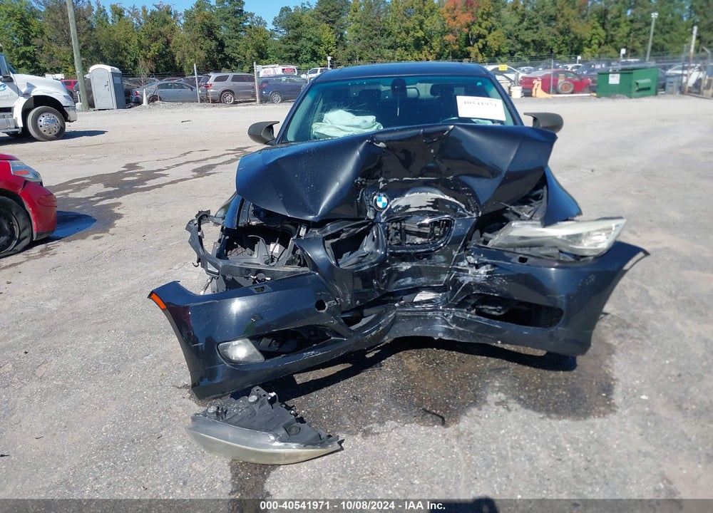 2011 BMW 328I XDRIVE VIN: WBAPK7G50BNN69498