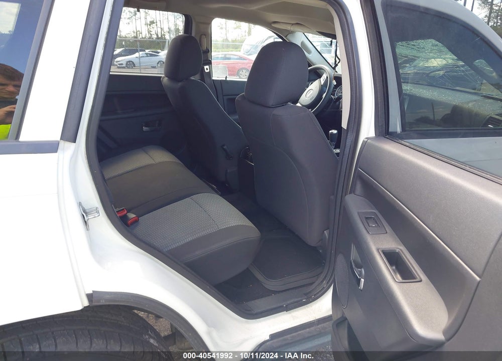 2010 JEEP GRAND CHEROKEE LAREDO VIN: 1J4PR4GK1AC103411