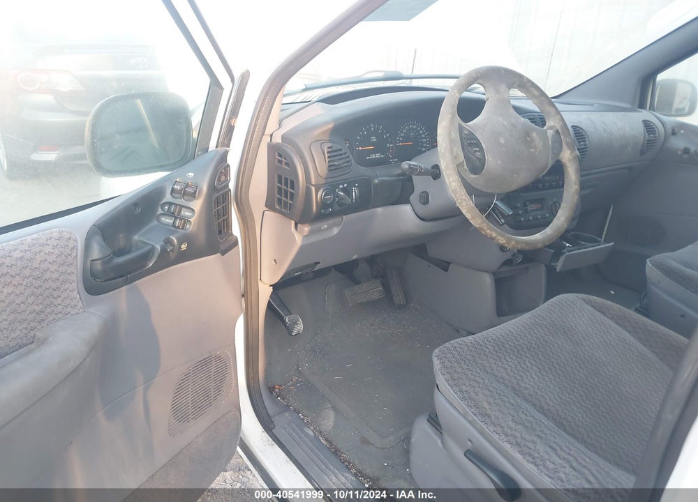1998 DODGE GRAND CARAVAN SE VIN: 1B4GP44G7WB755603