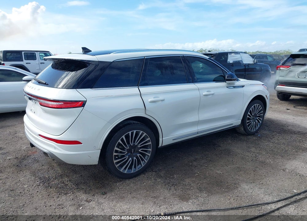 2022 LINCOLN CORSAIR RESERVE VIN: 5LMCJ2DH1NUL05683