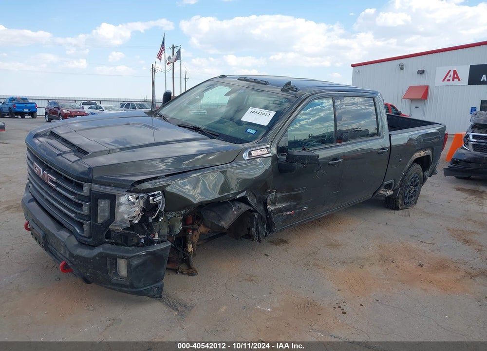 2022 GMC SIERRA 3500HD 4WD  STANDARD BED AT4 VIN: 1GT49VEY7NF263450