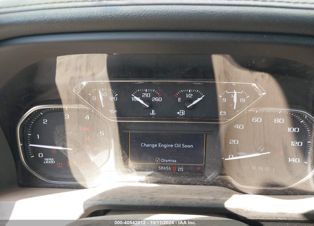 2022 GMC SIERRA 3500HD 4WD  STANDARD BED AT4 VIN: 1GT49VEY7NF263450