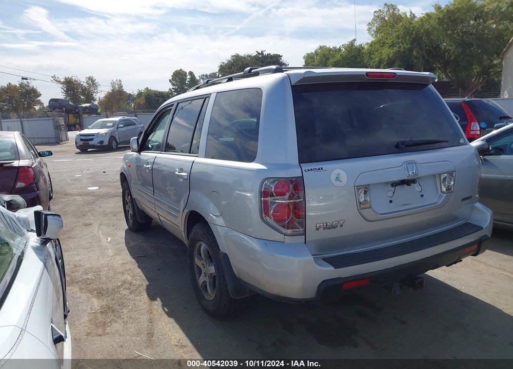 2008 HONDA PILOT SE VIN: 5FNYF183X8B006133