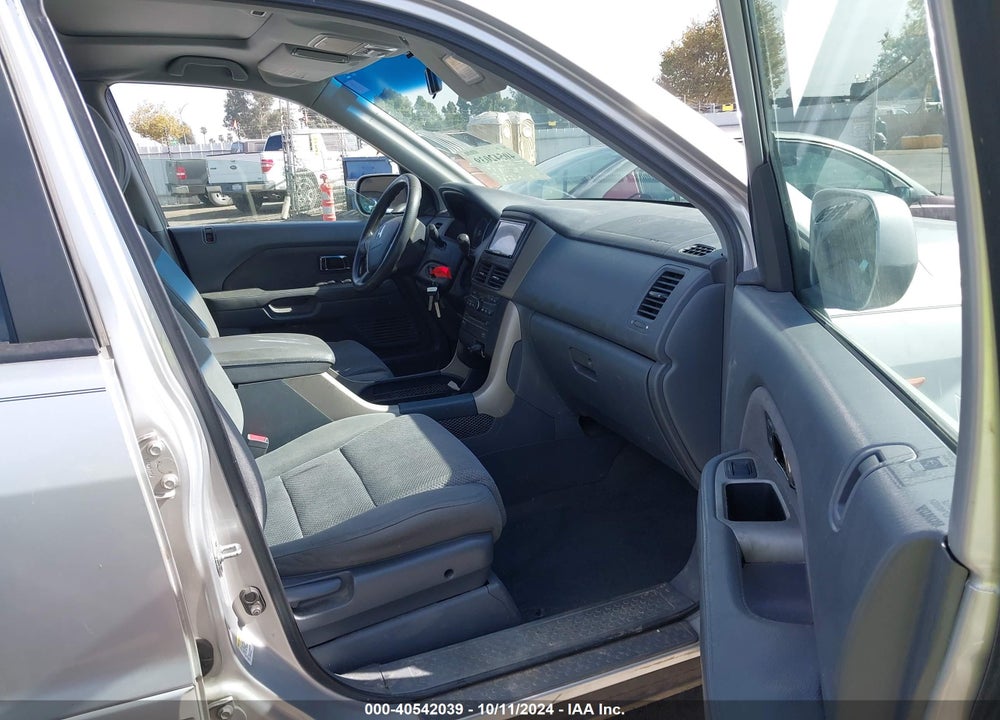 2008 HONDA PILOT SE VIN: 5FNYF183X8B006133