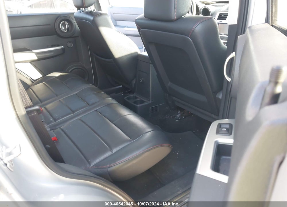 2009 DODGE NITRO SLT/RT VIN: 1D8GU58X19W526182