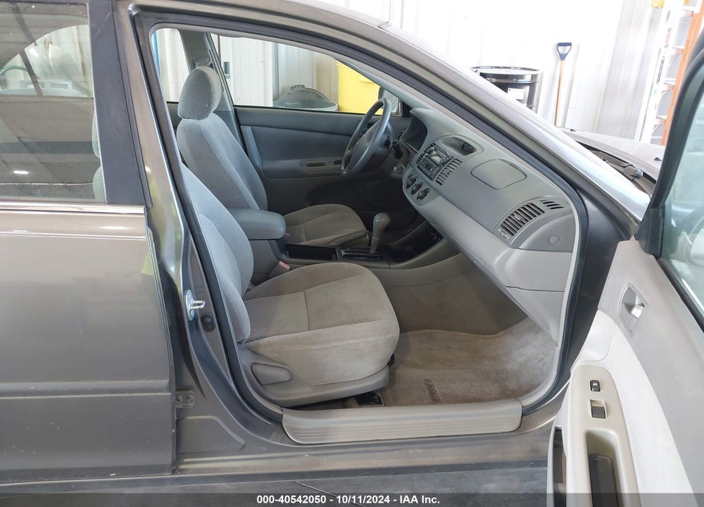 2003 TOYOTA CAMRY LE VIN: 4T1BE32K53U723183