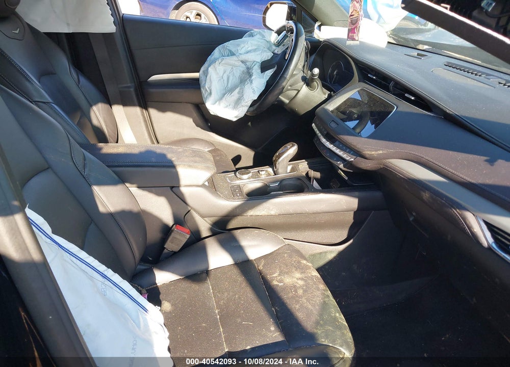 2020 CADILLAC XT4 FWD PREMIUM LUXURY VIN: 1GYFZCR41LF067290