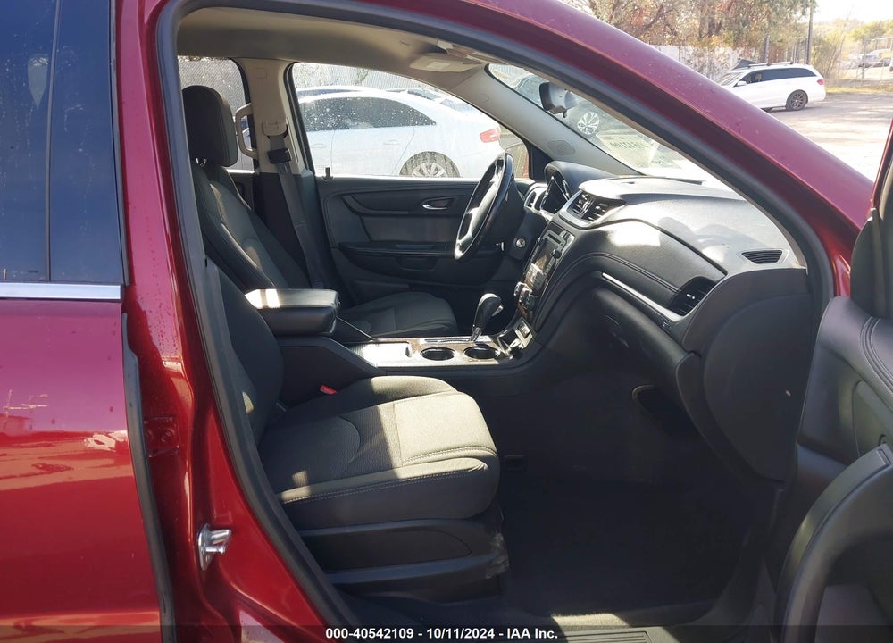 2015 CHEVROLET TRAVERSE 1LT VIN: 1GNKVGKDXFJ184487