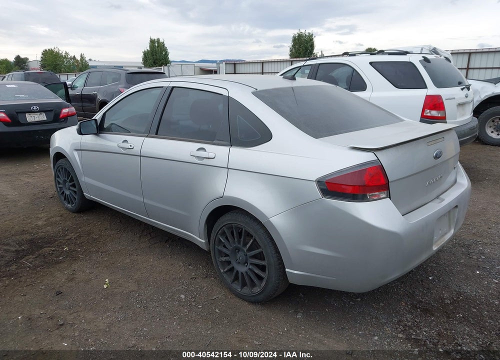 2011 FORD FOCUS SES VIN: 1FAHP3GNXBW136188