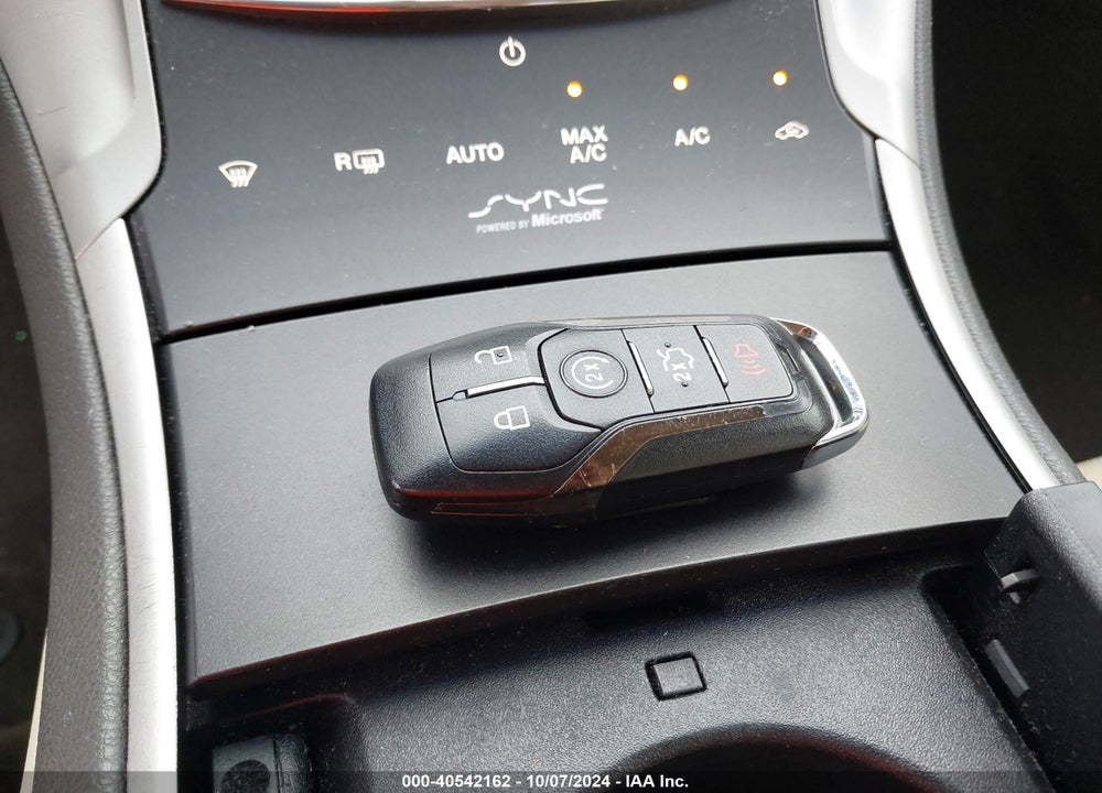 2015 LINCOLN MKZ VIN: 3LN6L2GK3FR604960