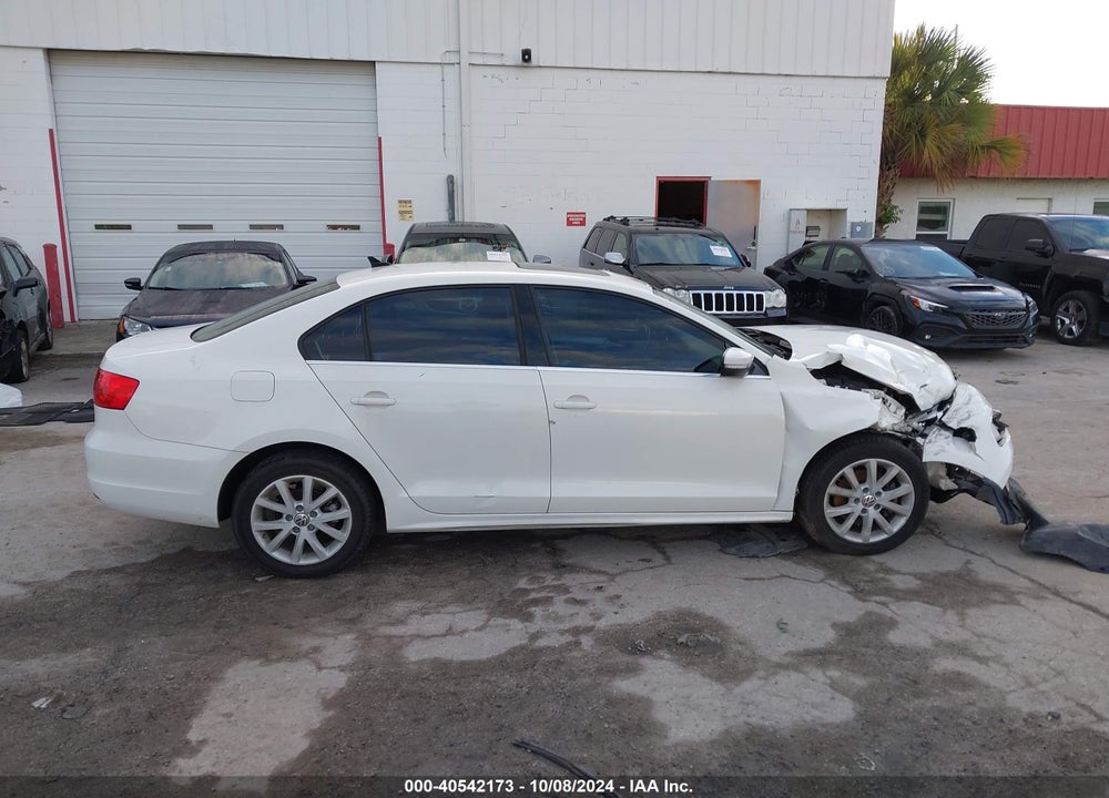 2013 VOLKSWAGEN JETTA 2.5L SE VIN: 3VWDX7AJ7DM256004