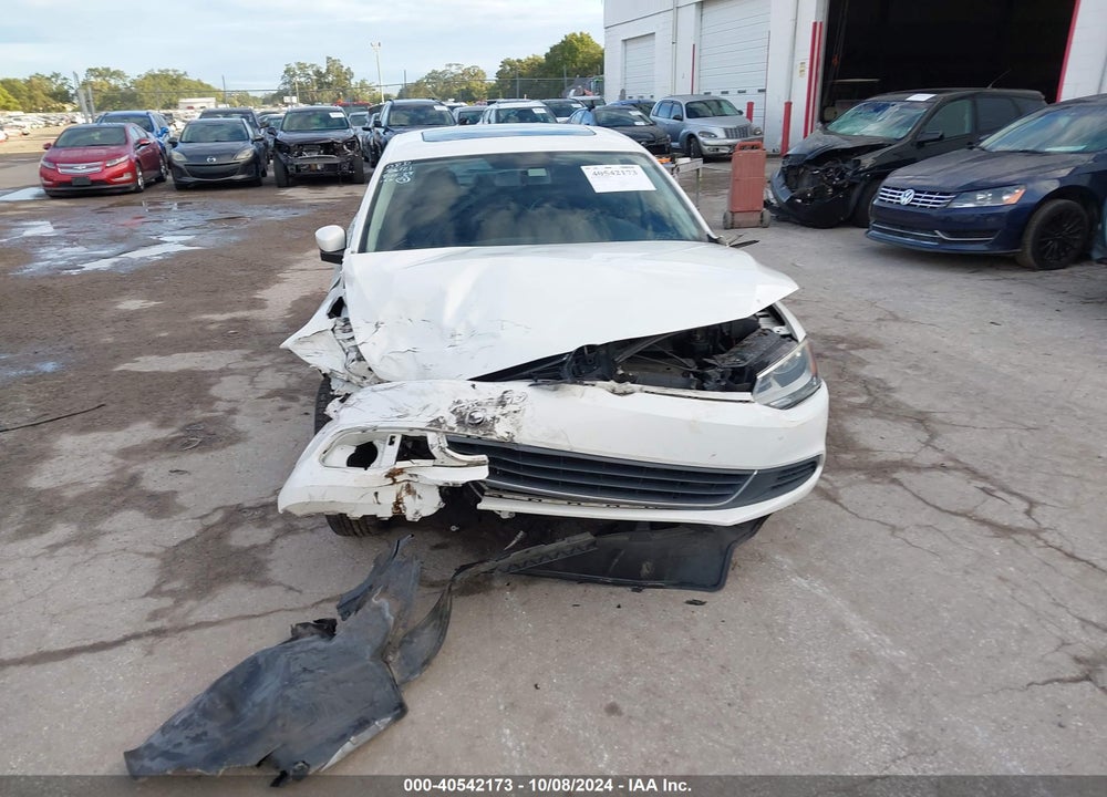 2013 VOLKSWAGEN JETTA 2.5L SE VIN: 3VWDX7AJ7DM256004