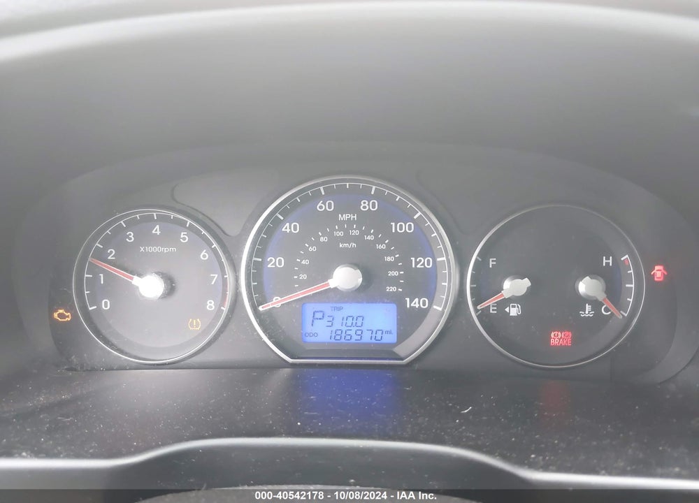 2011 HYUNDAI SANTA FE SE VIN: 5XYZH4AG9BG028864