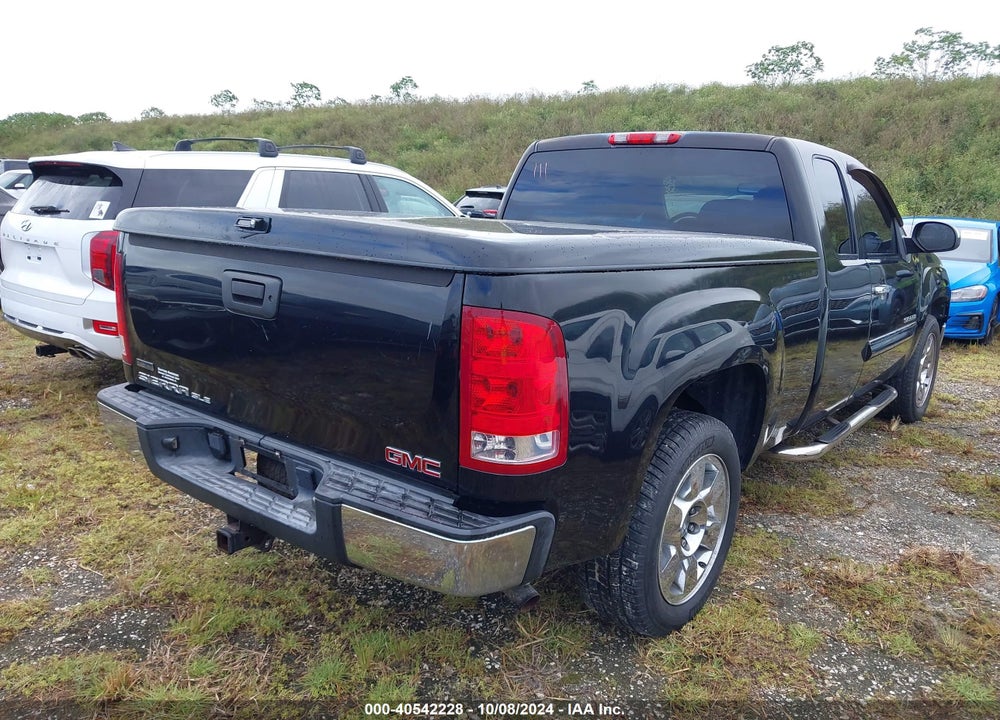 2010 GMC SIERRA 1500 SLE VIN: 1GTSCVE05AZ197413