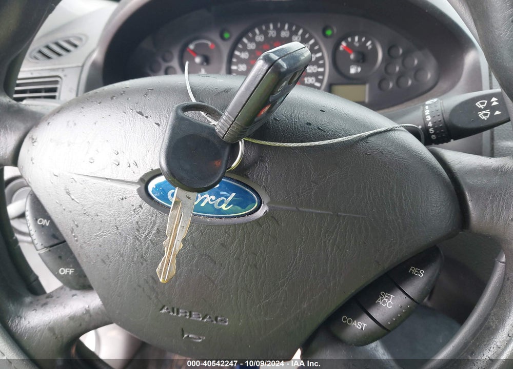 2007 FORD FOCUS S/SE/SES VIN: 1FAFP34N57W270870