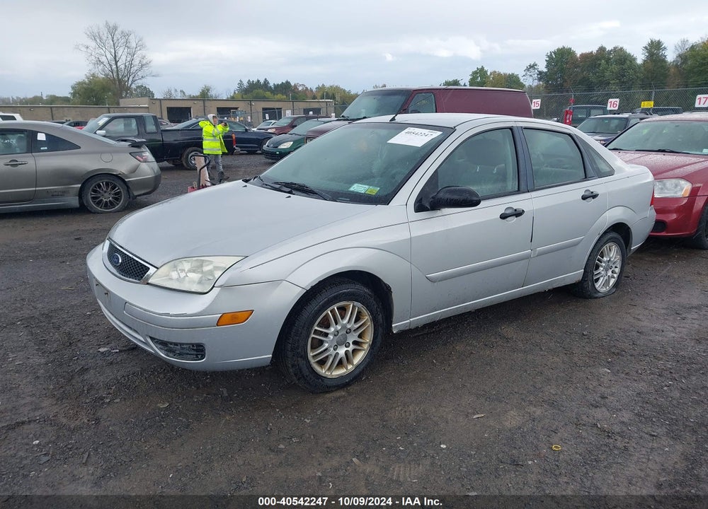 2007 FORD FOCUS S/SE/SES VIN: 1FAFP34N57W270870