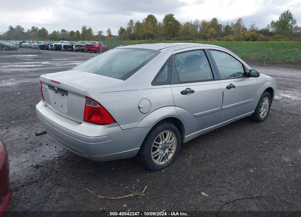 2007 FORD FOCUS S/SE/SES VIN: 1FAFP34N57W270870