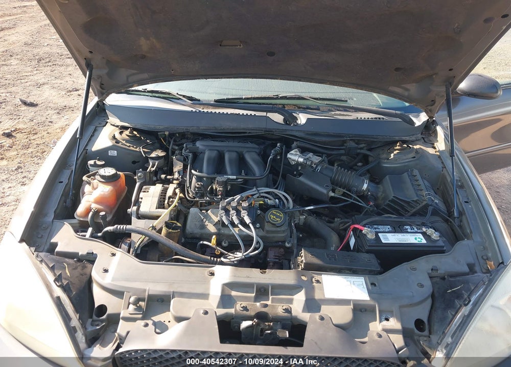 2004 FORD TAURUS SES VIN: 1FAFP55264A183651