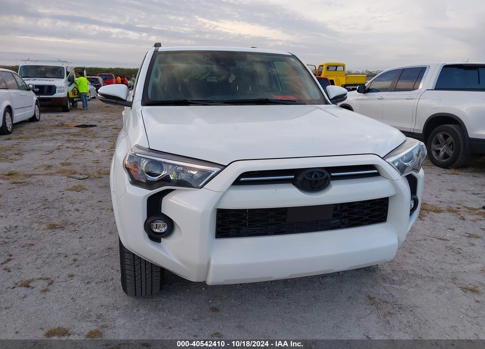 2022 TOYOTA 4RUNNER SR5 PREMIUM VIN: JTEFU5JR5N5276236