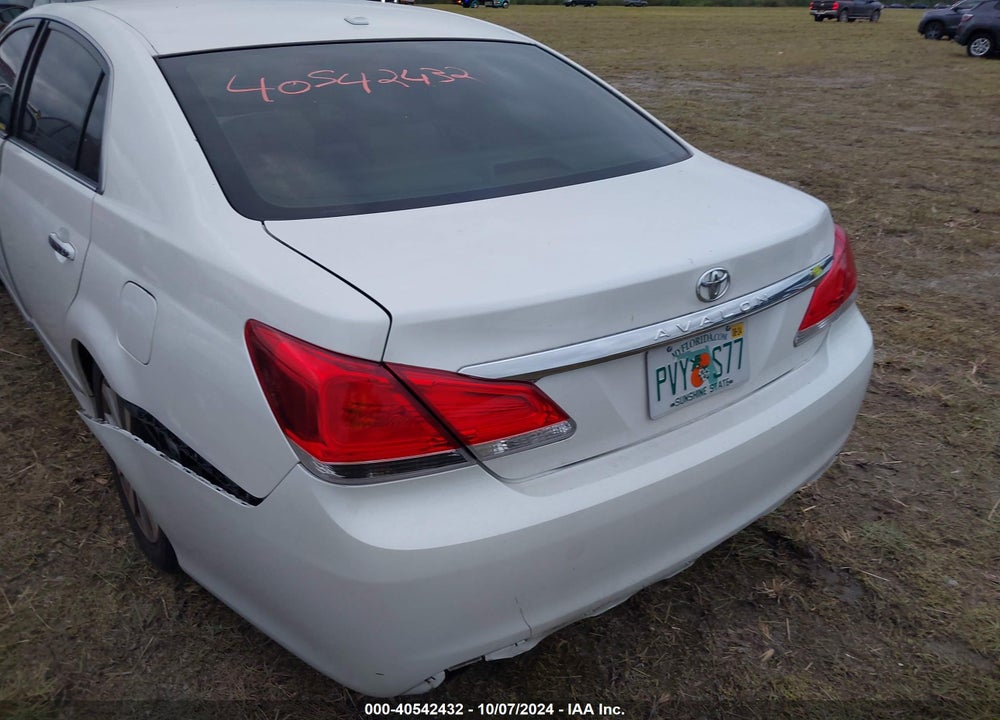 2011 TOYOTA AVALON LIMITED VIN: 4T1BK3DBXBU419044