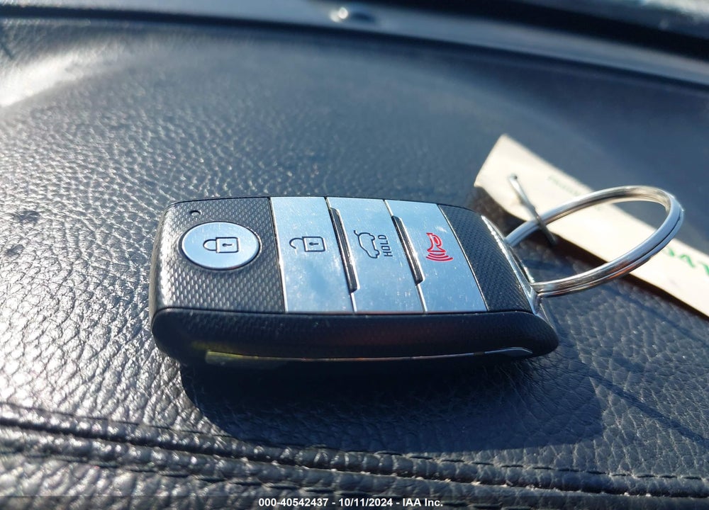 2014 KIA SORENTO VIN: 5XYKWDA77EG454001