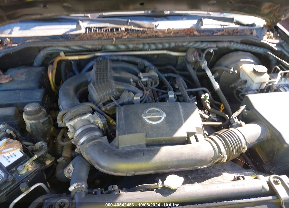 2011 NISSAN PATHFINDER SILVER VIN: 5N1AR1NN4BC635496