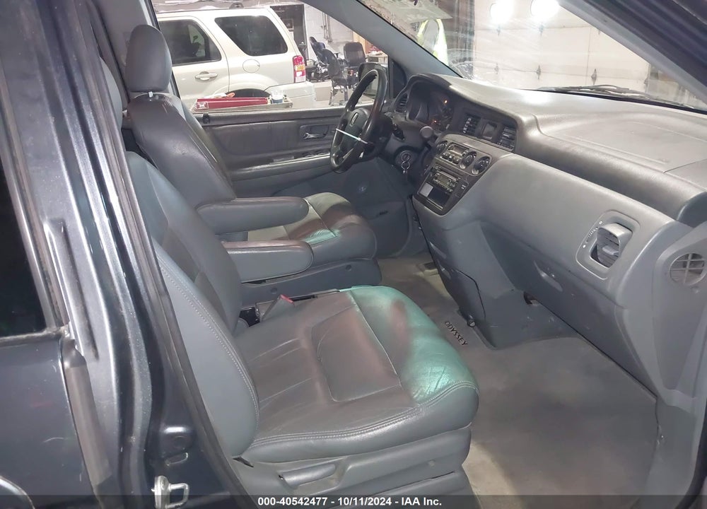 2004 HONDA ODYSSEY EX-L VIN: 5FNRL18984B082753