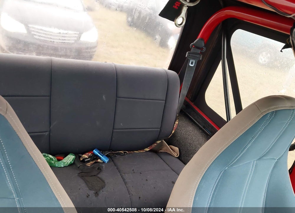 2000 JEEP WRANGLER SPORT VIN: 1J4FA49S0YP721290