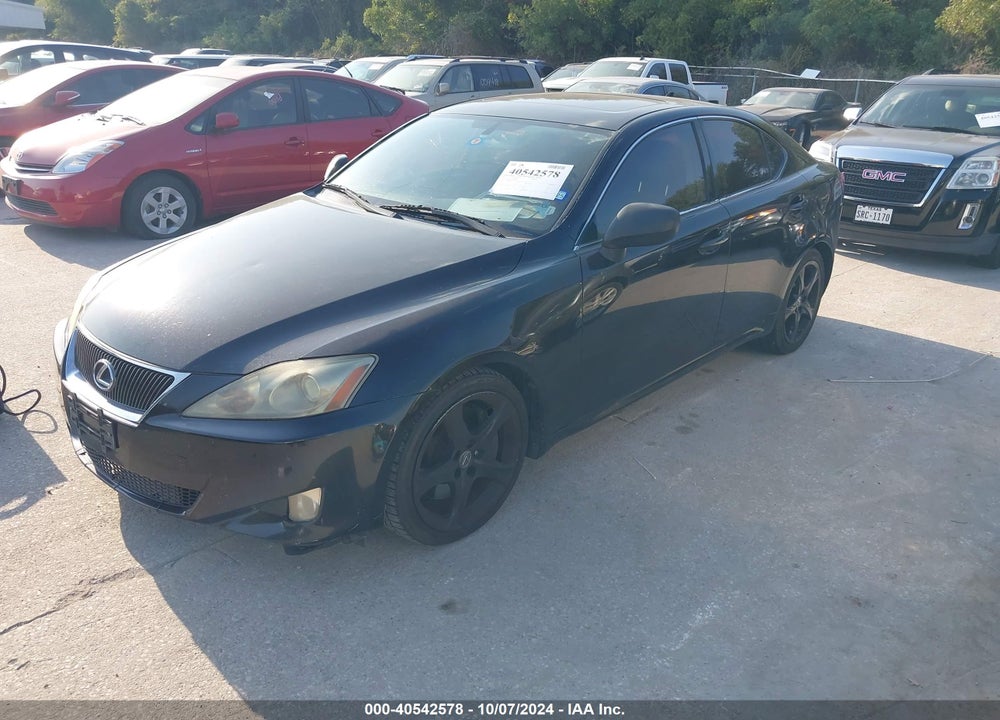 2007 LEXUS IS 350 VIN: JTHBE262472011207