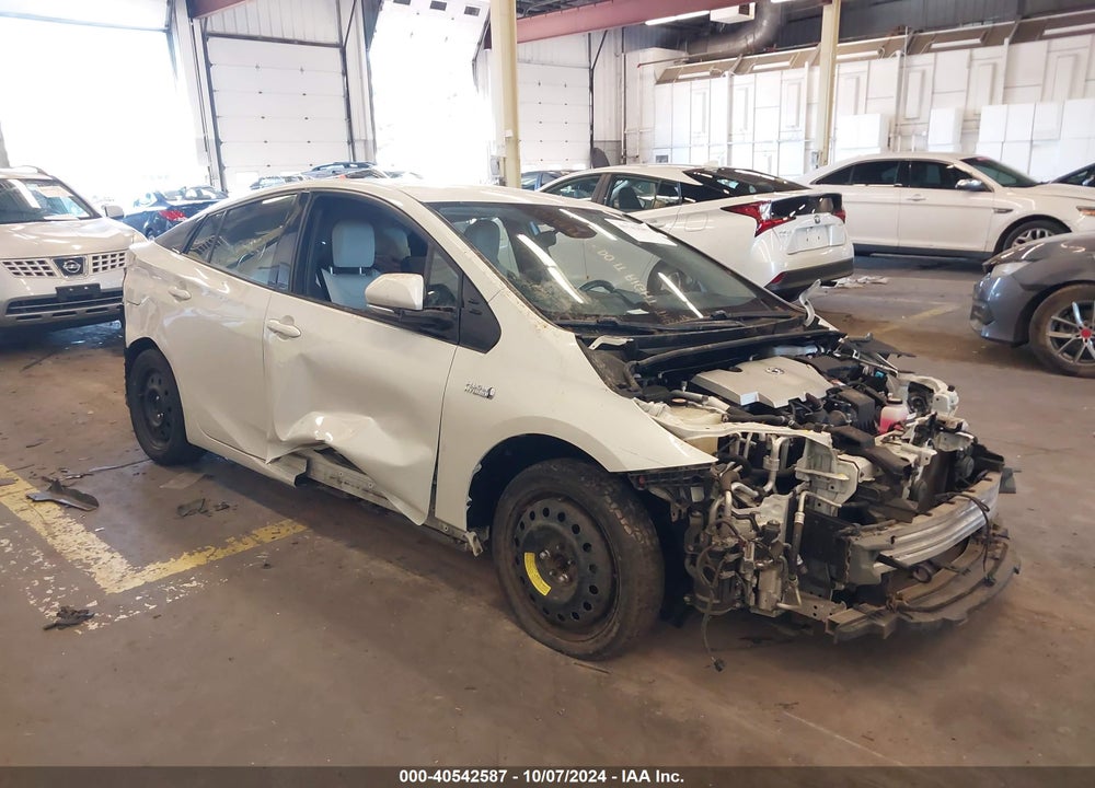 2017 TOYOTA PRIUS PRIME PREMIUM VIN: JTDKARFP3H3001488