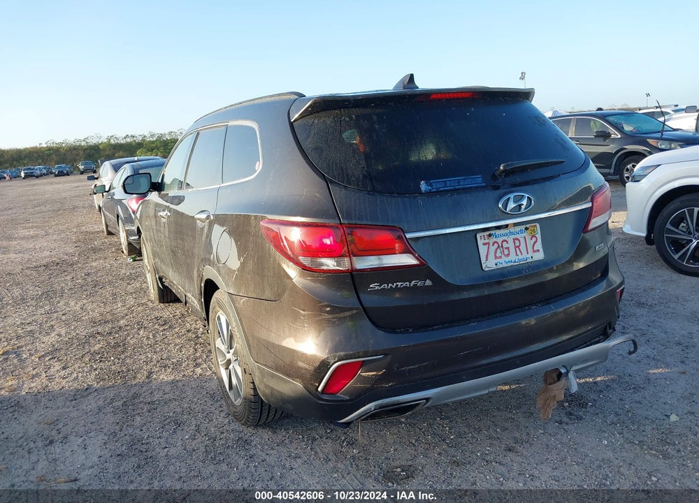 2017 HYUNDAI SANTA FE SE VIN: KM8SMDHF0HU209722
