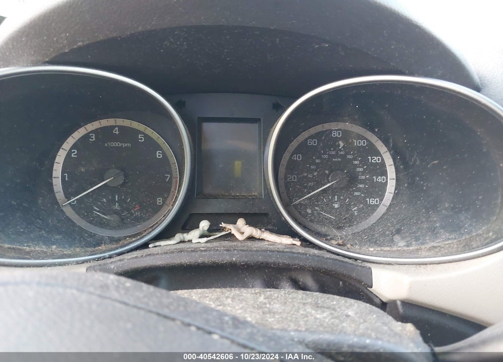 2017 HYUNDAI SANTA FE SE VIN: KM8SMDHF0HU209722