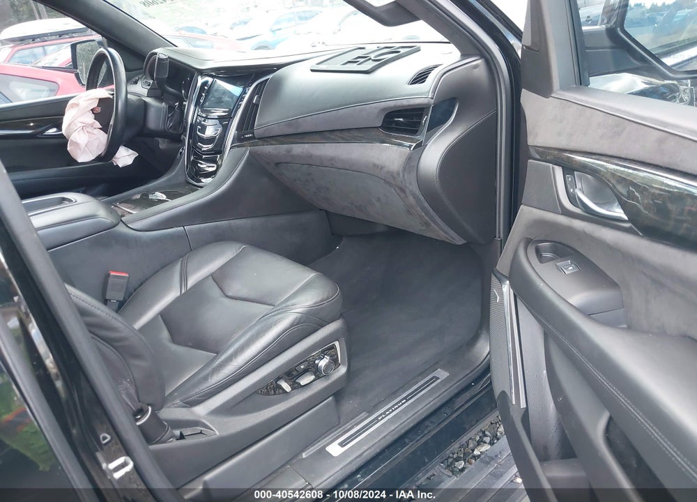 2016 CADILLAC ESCALADE PLATINUM VIN: 1GYS4DKJ2GR395731