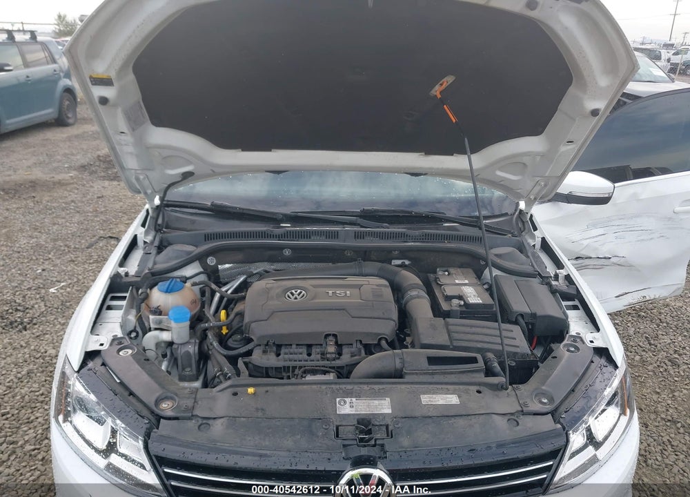 2014 VOLKSWAGEN JETTA 1.8T SE VIN: 3VWD17AJ1EM418549