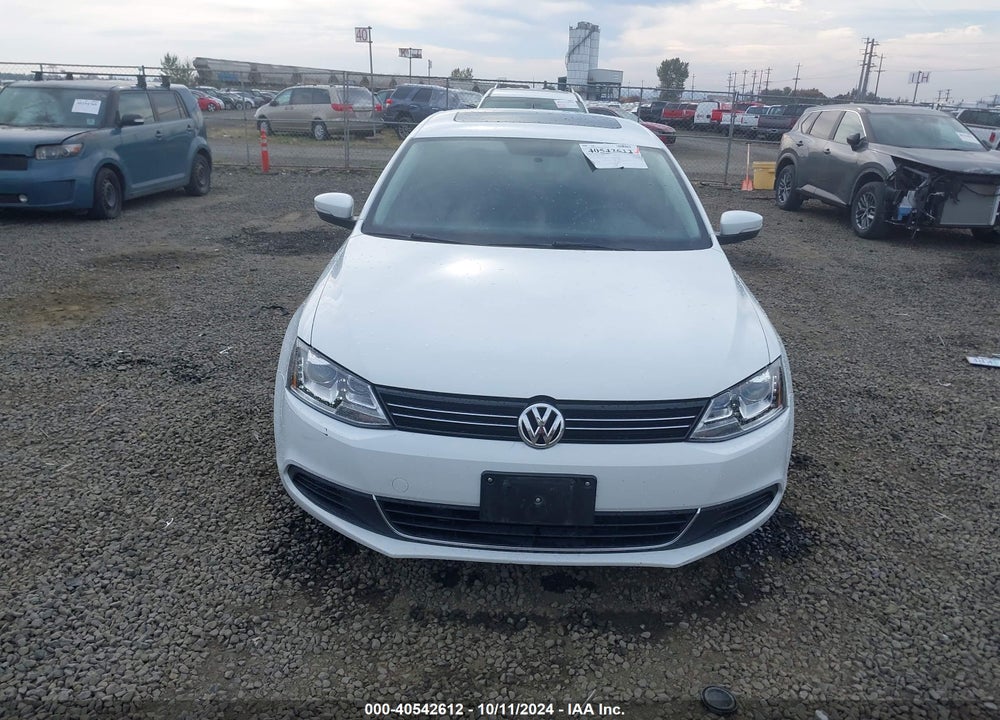 2014 VOLKSWAGEN JETTA 1.8T SE VIN: 3VWD17AJ1EM418549
