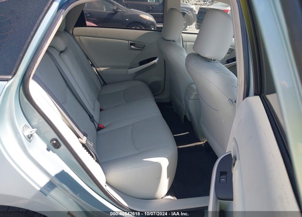 2015 TOYOTA PRIUS TWO VIN: JTDKN3DU7F1949928